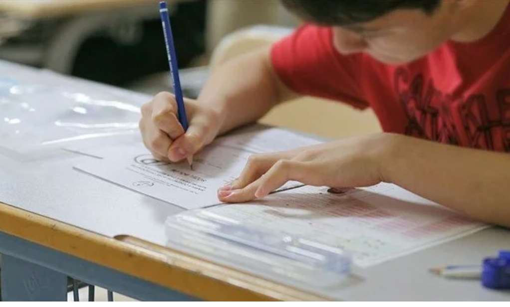 Bakan Özer:  LGS 4 Haziran'da yapılacak