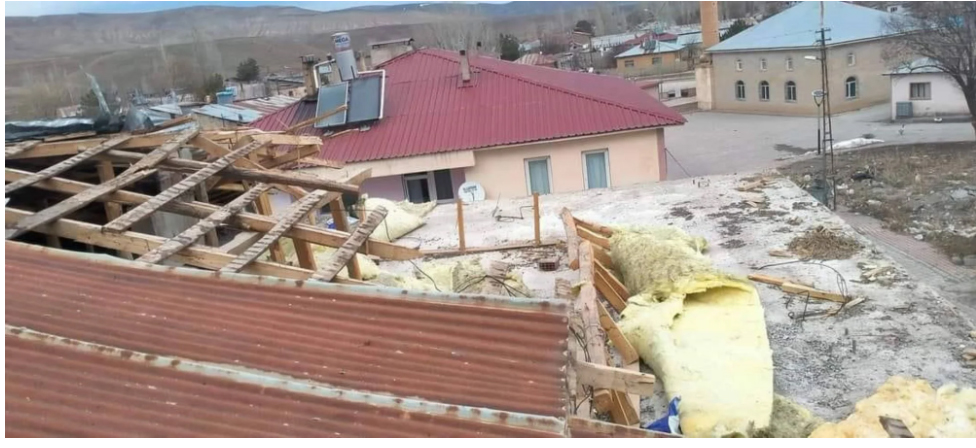 Hortum Erzincan’ı savaş alanına çevirdi