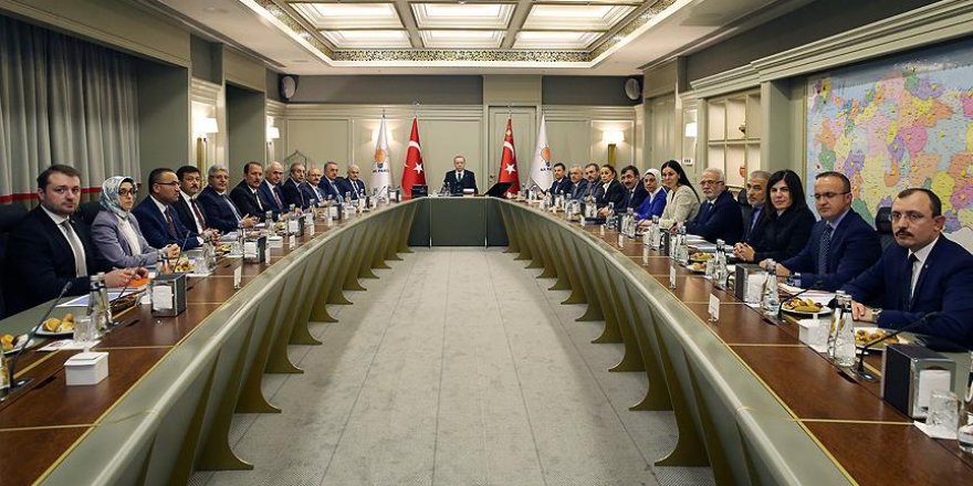 AK Parti MYK toplandı