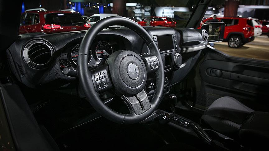 Lüks araç satışı durma noktasına geldi