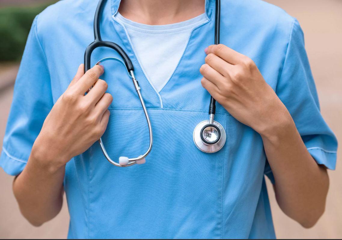 Sağlık Bakanı Fahrettin Koca'dan hekimlerle ilgili açıklama