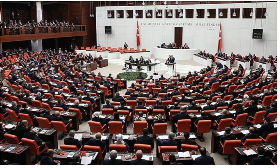 Vatandaşlar partilerde daha çok kadın istiyor