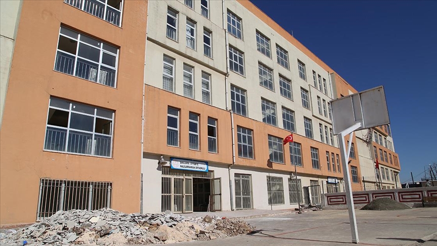 Şanlurfa’da sahte hesapla okulları tatil ettiler