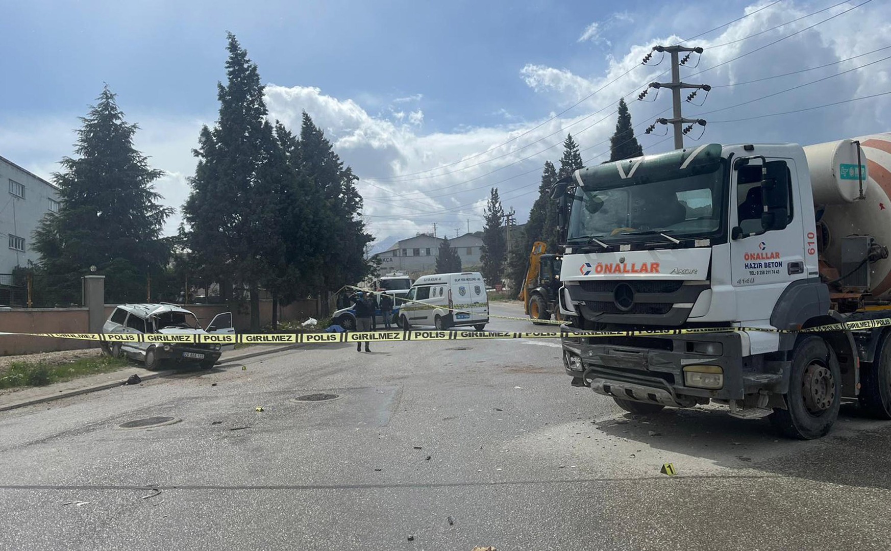 Denizli'de beton mikseri dehşeti