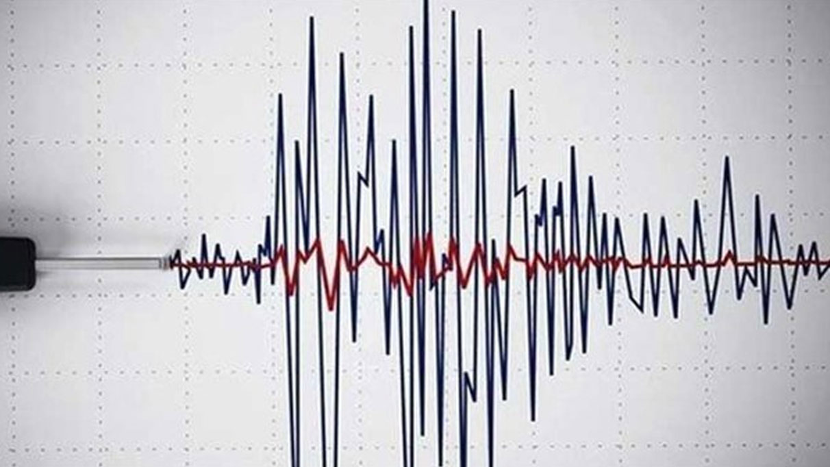 Adana'da art arda iki deprem