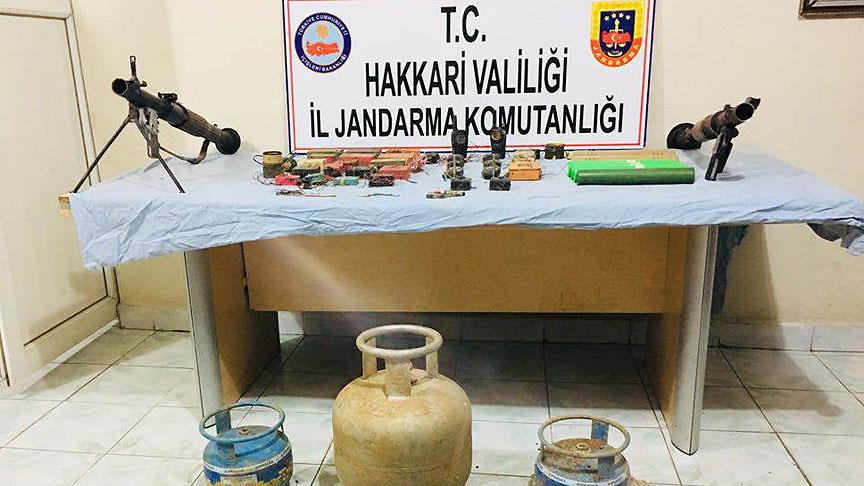 Şemdinli'deki operasyonda silah ve mühimmat ele geçirildi