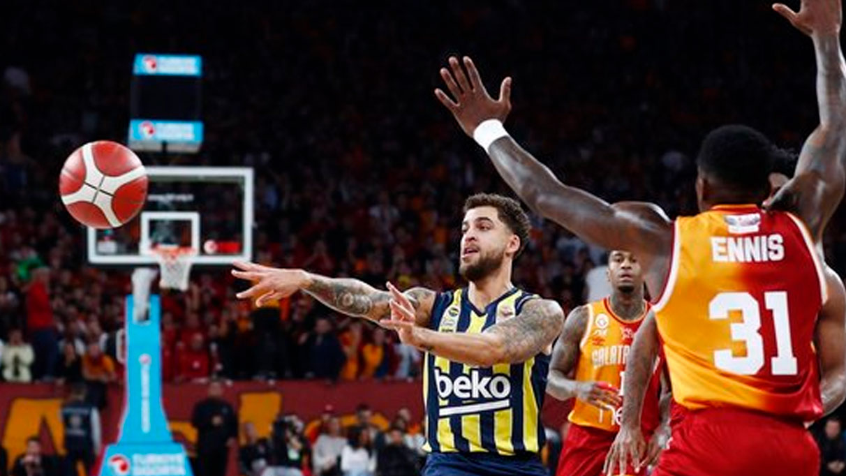 Fenerbahçe kendi evinde Galatasaray'ı ağırlayacak