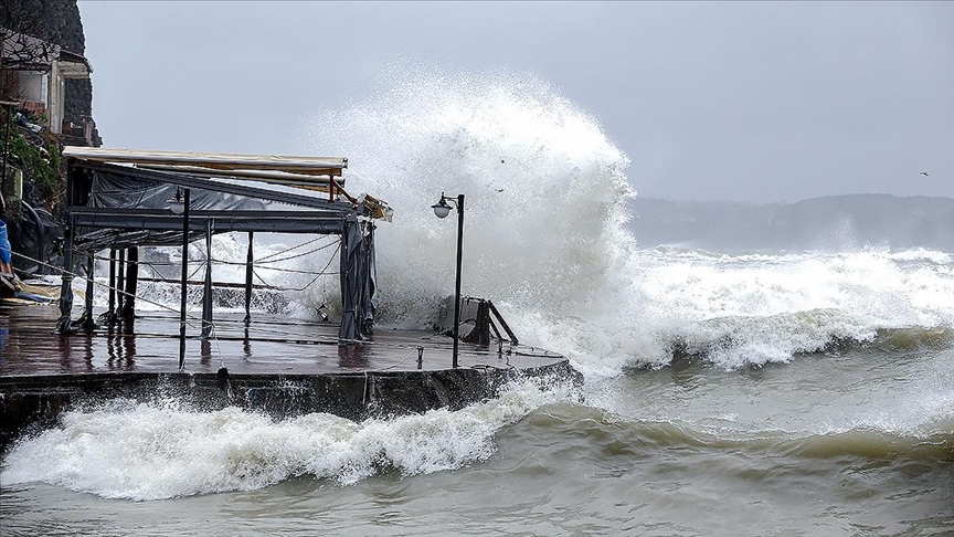 Meteoroloji Güney Ege için fırtına uyarısı yaptı