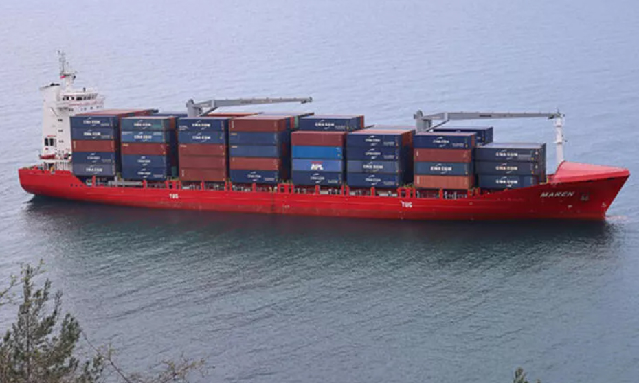 Karaya oturan gemide büyük hasar oluşmuş