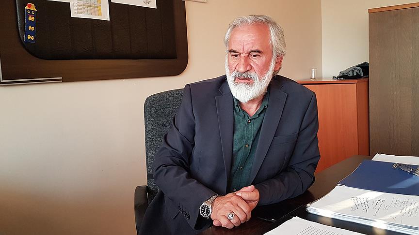 Öğretmeni, şehit Ömer Halisdemir'i anlattı