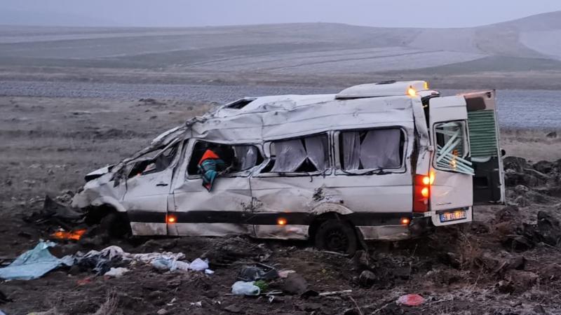 Kayseri'de feci kaza: Ölü ve yaralılar var