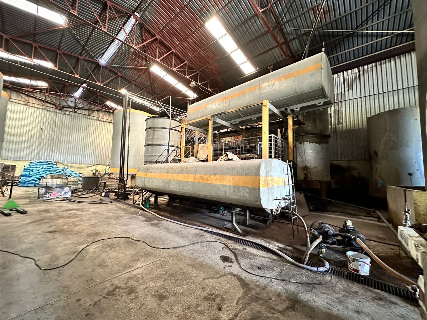 Adana'da 258 bin 350 litre kaçak akaryakıt ele geçirildi