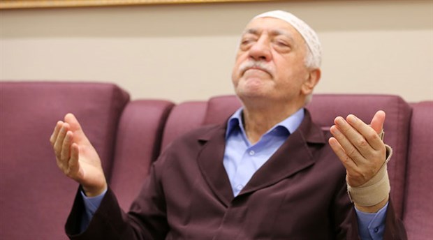 FETÖ elebaşı Gülen ilkokulu 17 yaşında bitirmiş
