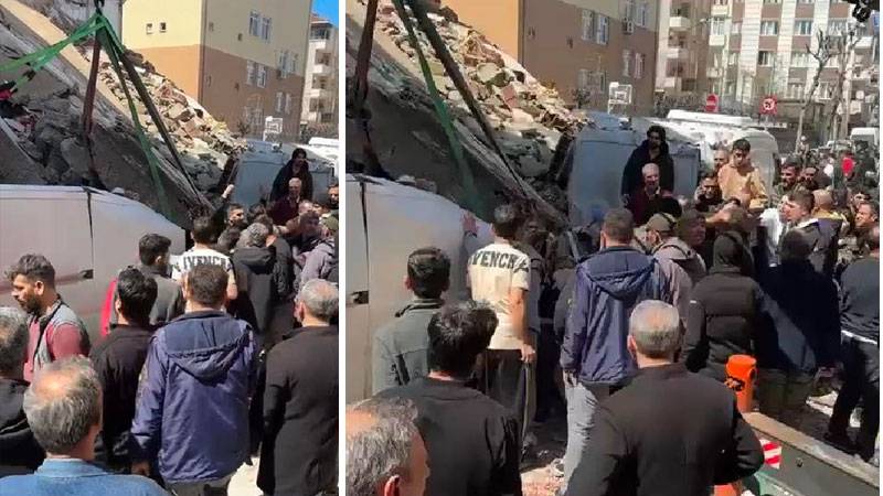 Güngören'de bina araçların üzerine çöktü