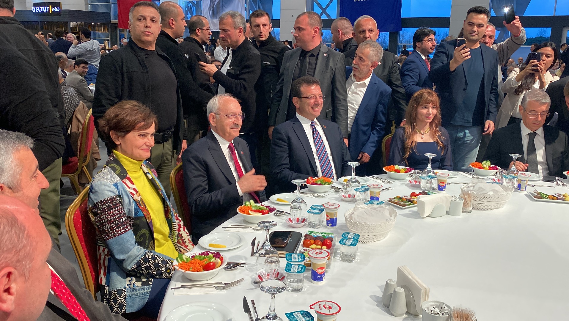 Kılıçdaroğlu, iftarda Ulaşım Esnaf Odaları ile bir araya geldi!