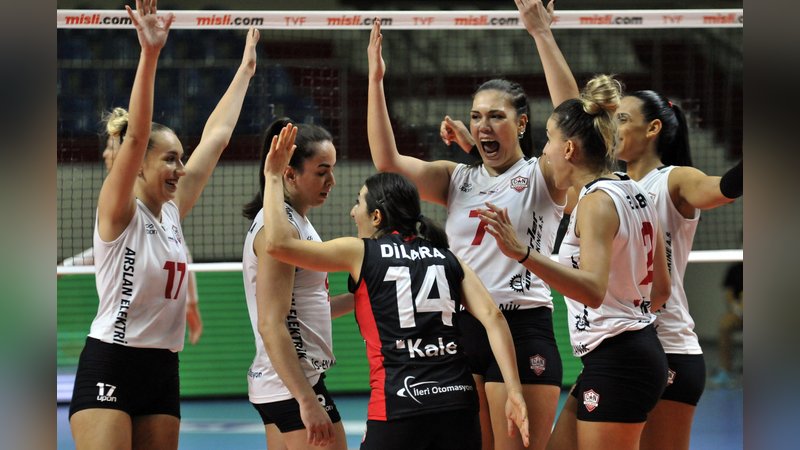 Sultanlar Ligi'nde 25. hafta heyecanı başlıyor