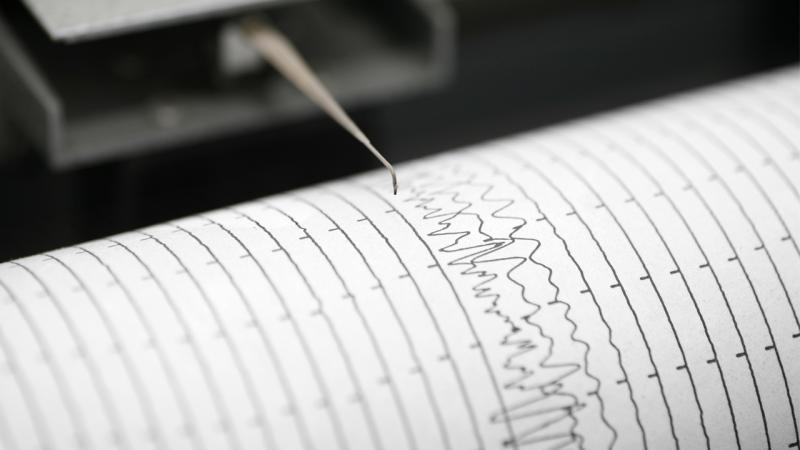 6,6 büyüklüğünde deprem