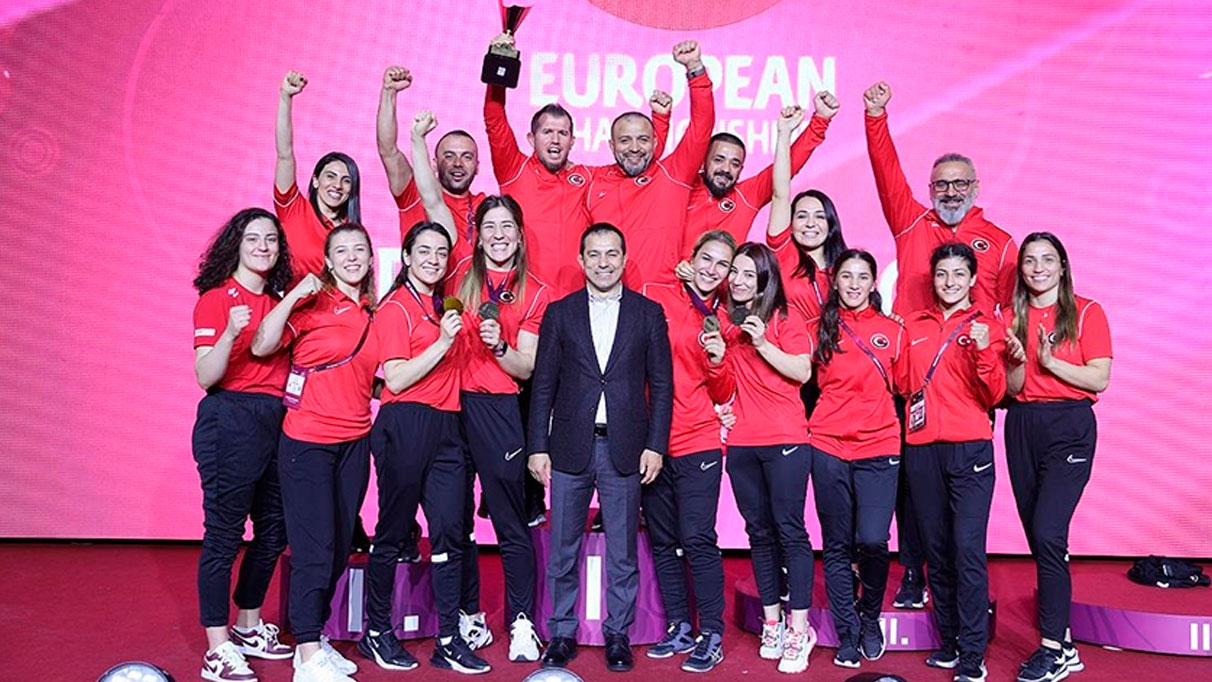 Avrupa Güreş Şampiyonası'nda Kadın Milliler'in başarısı