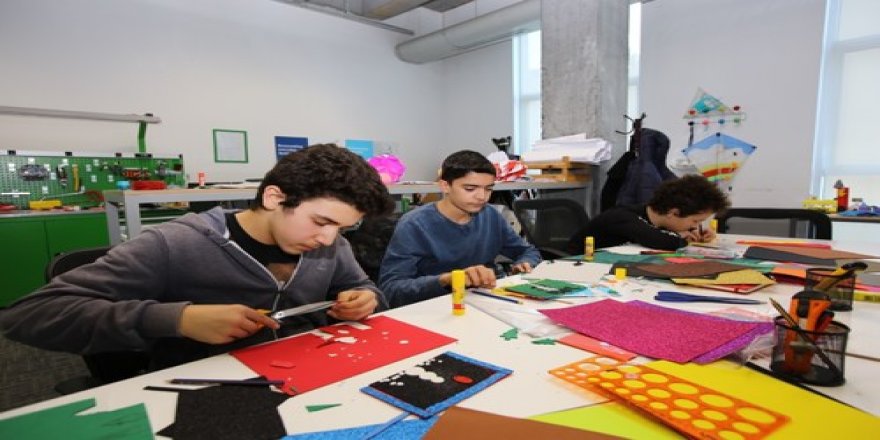 Living Lab’da  ışıklı kartpostallar