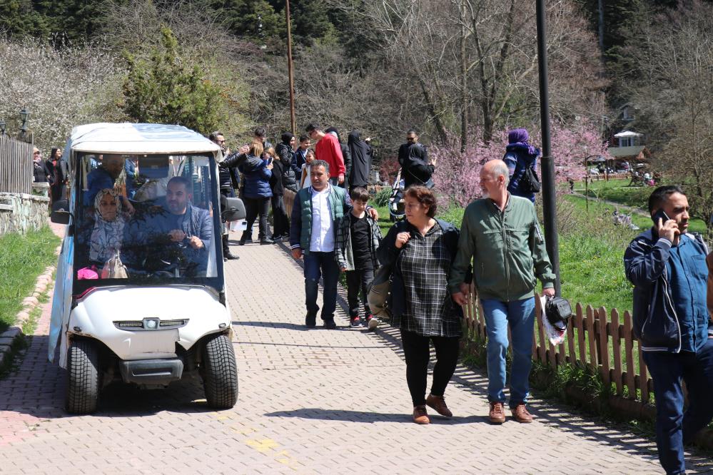 Tabiat parkına ziyaretçi akını