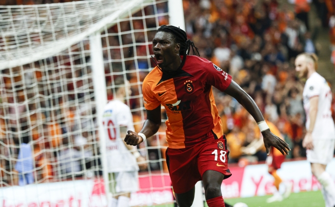 Gomis, Galatasaray forması giymek istemediğini açıkladı!