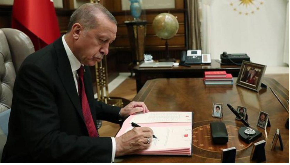 Hatay'da iki kritik ismi görevden aldı