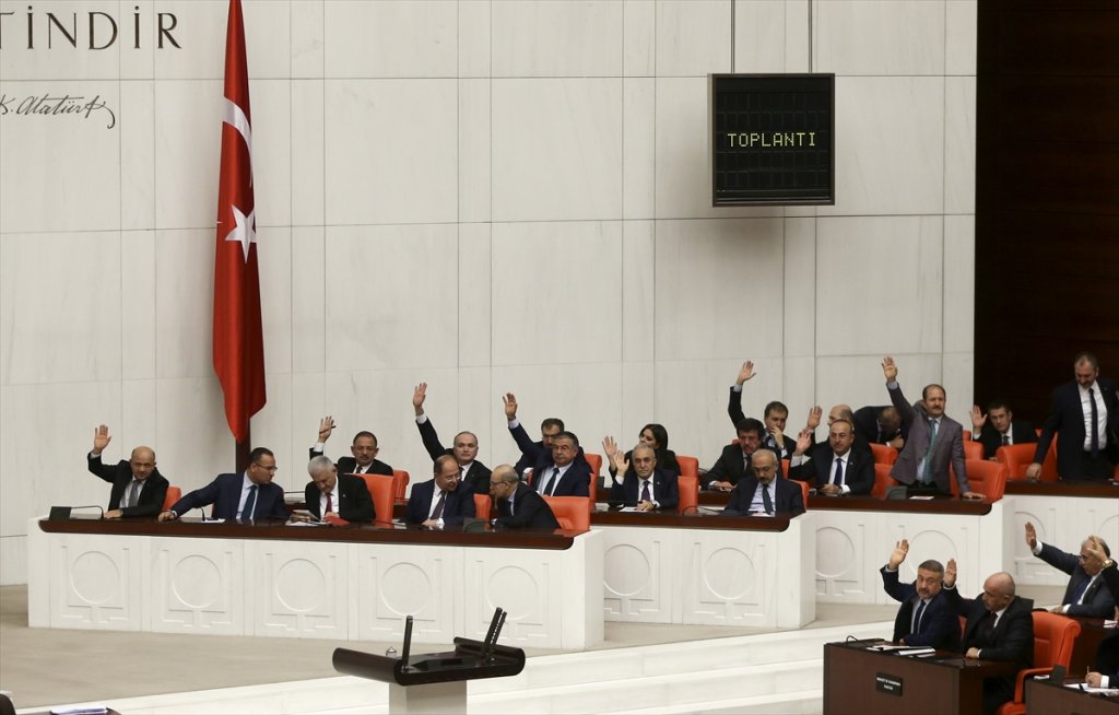 2018 yılı bütçesi kabul edildi