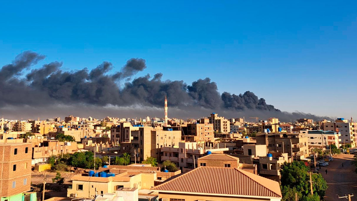 Sudan'daki Türk vatandaşları tahliye ediliyor: Bir sabah uyandık savaşın başladığını gördük