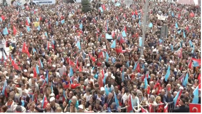 Akşener'den Kayseri'de gövde gösterisi