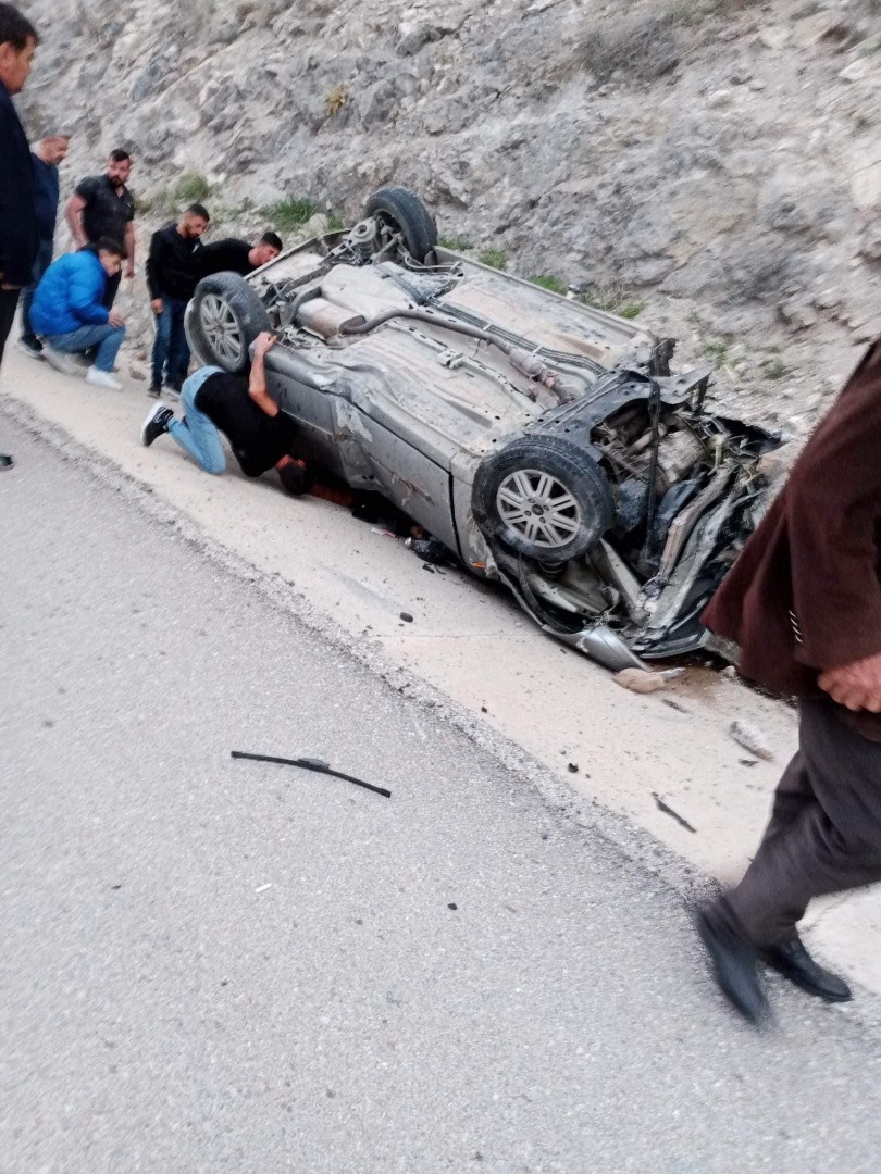 Afyon'da feci kaza: 3'ü ağır 5 yaralı