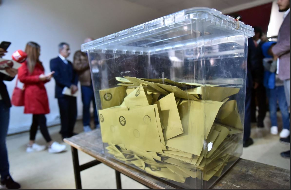 İstanbul'un seçmen sayısı 777 bin 428 kişi arttı