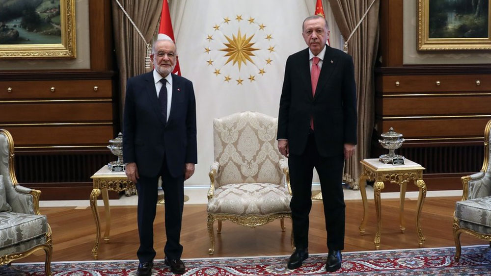 Karamollaoğlu'ndan, Cumhurbaşkanı Erdoğan'a geçmiş olsun telefonu