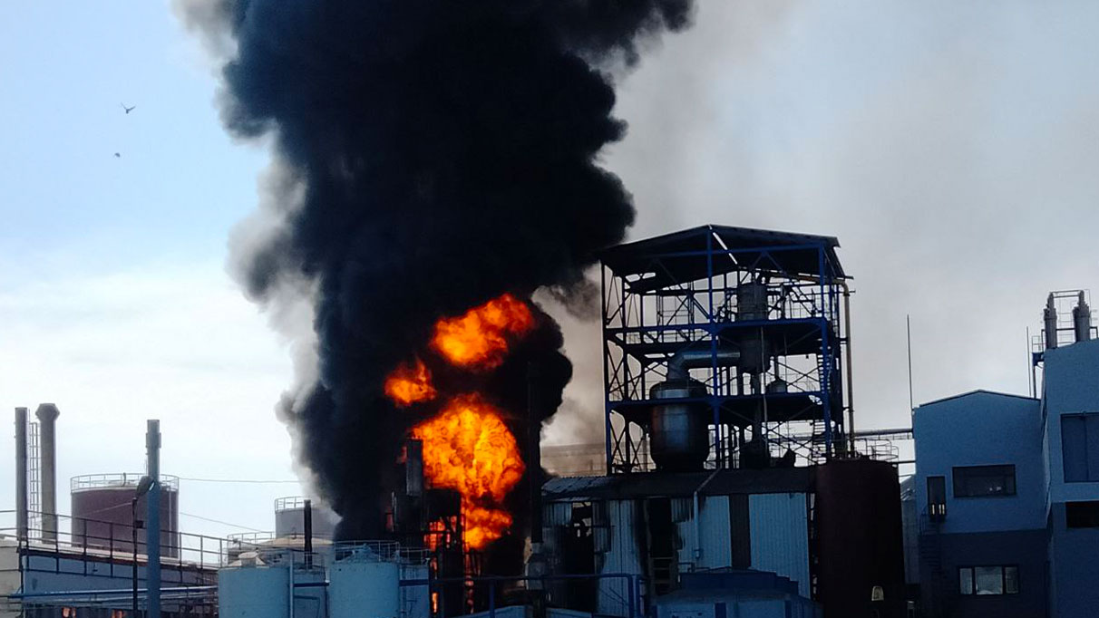 Kırklareli'nde kimya ve entegre atık tesisinde yangın