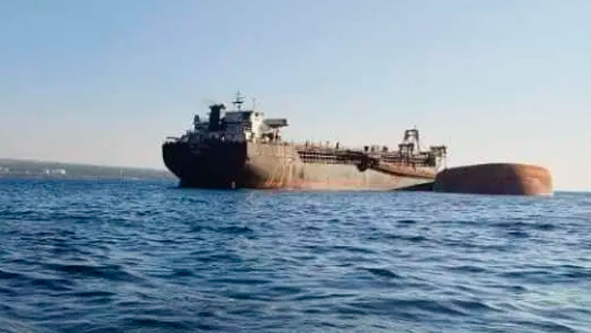 Tarak gemisi ve yakıt tankeri çarpıştı: 1 ölü 1 kayıp