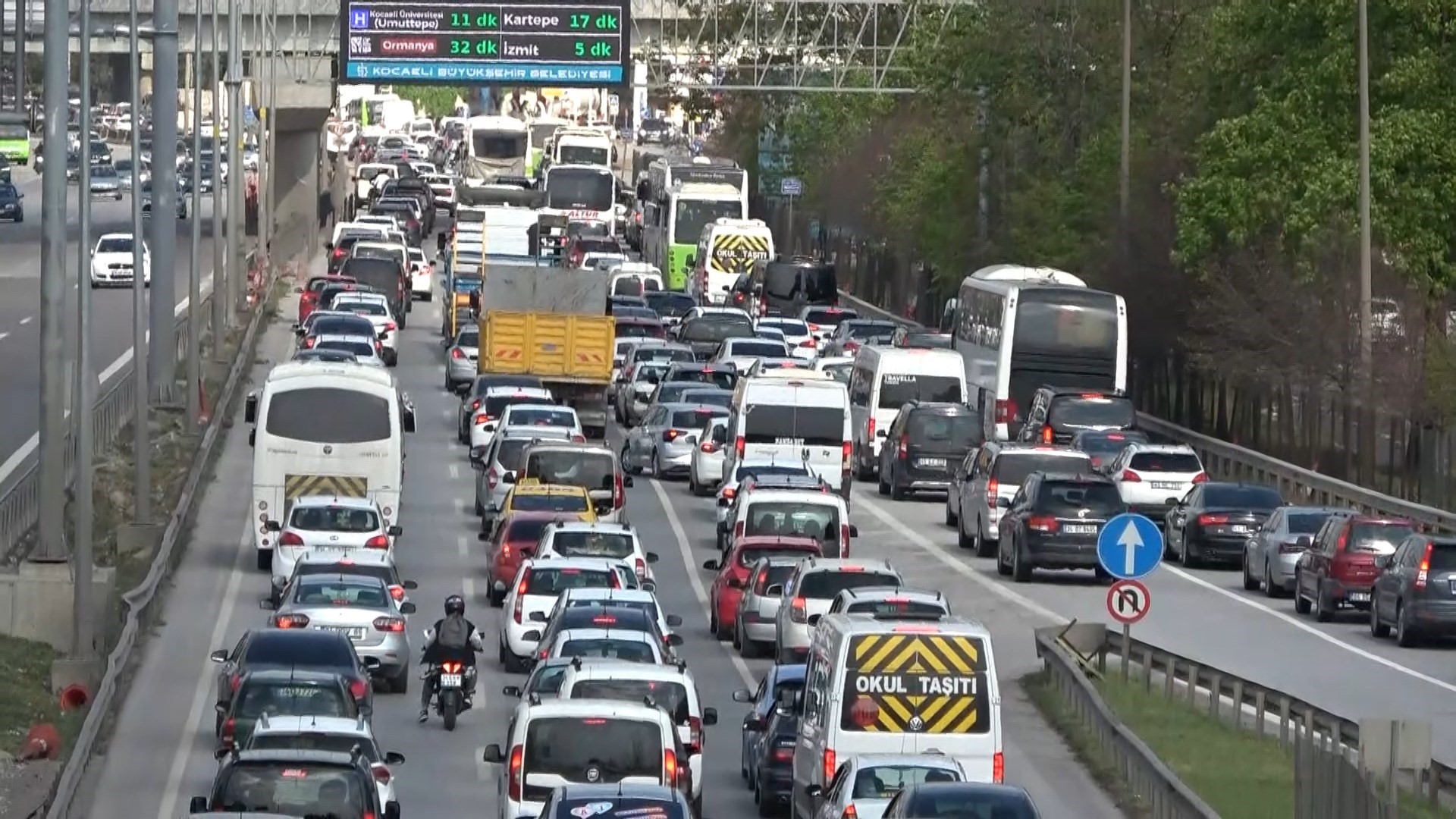 D-100'de kaza trafiği