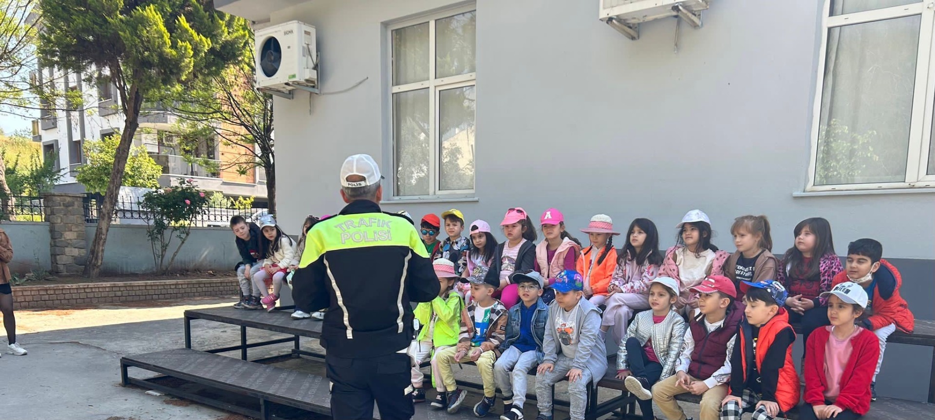 250 öğrenci “trafik dedektifi” oldu