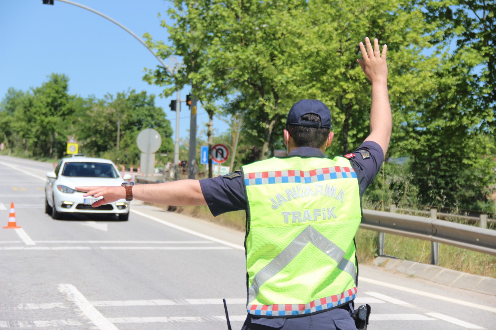 Kocaeli'nde trafikten men edilen araç sayısı açıklandı