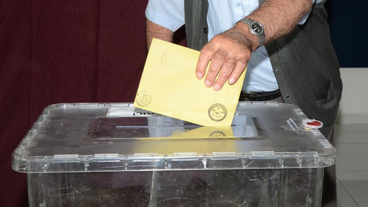 Japonya'da, Türkiye'deki Cumhurbaşkanı ve Milletvekili Seçimleri için oy verme başladı