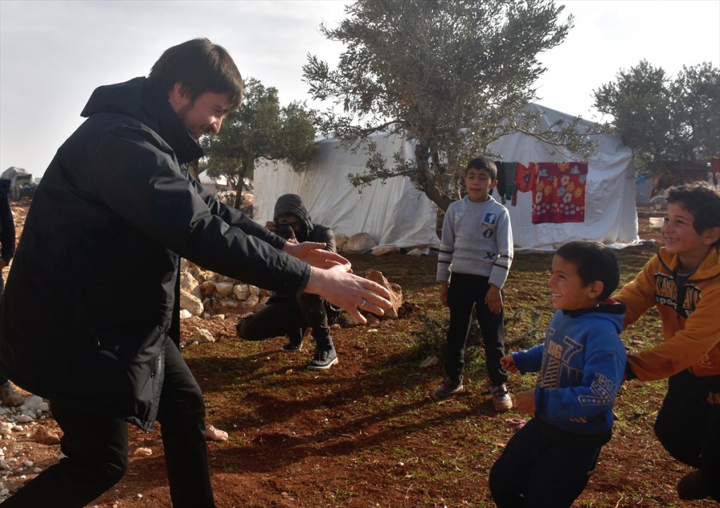 AFAD ve Kızılay İdlip'te