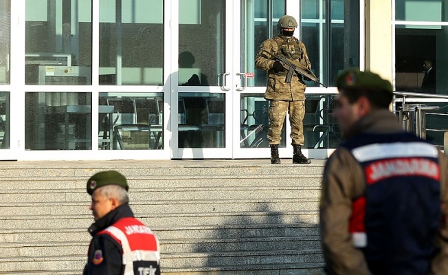 Darbe sanığı yarbay bilgisayarındaki dijital verileri reddetti