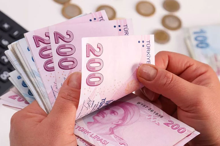 EYT'lilerin bayram ikramiyeleri bugün hesaplara yatıyor