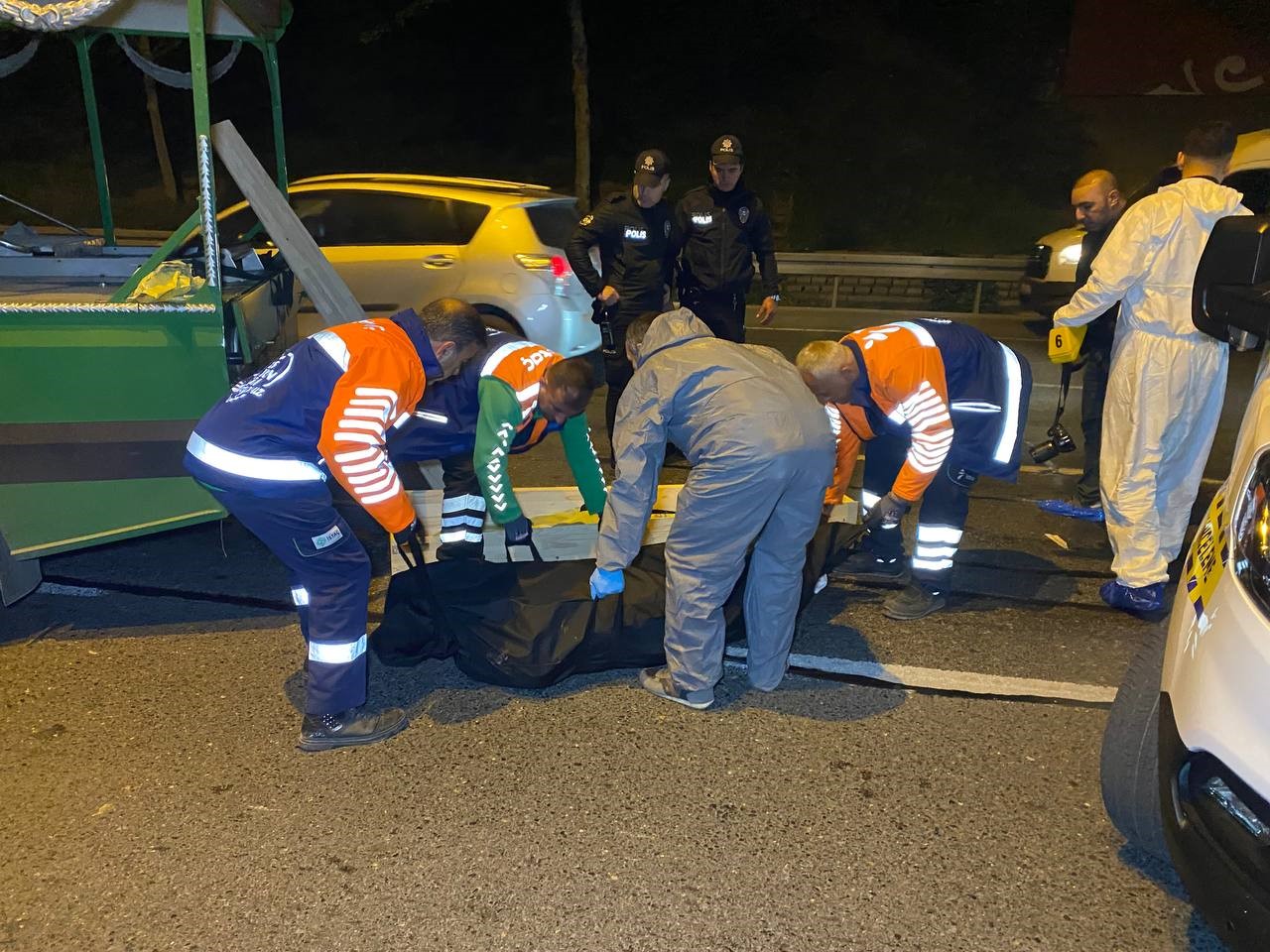 Esenler'de kamyonun çarptığı kadın hayatını kaybetti