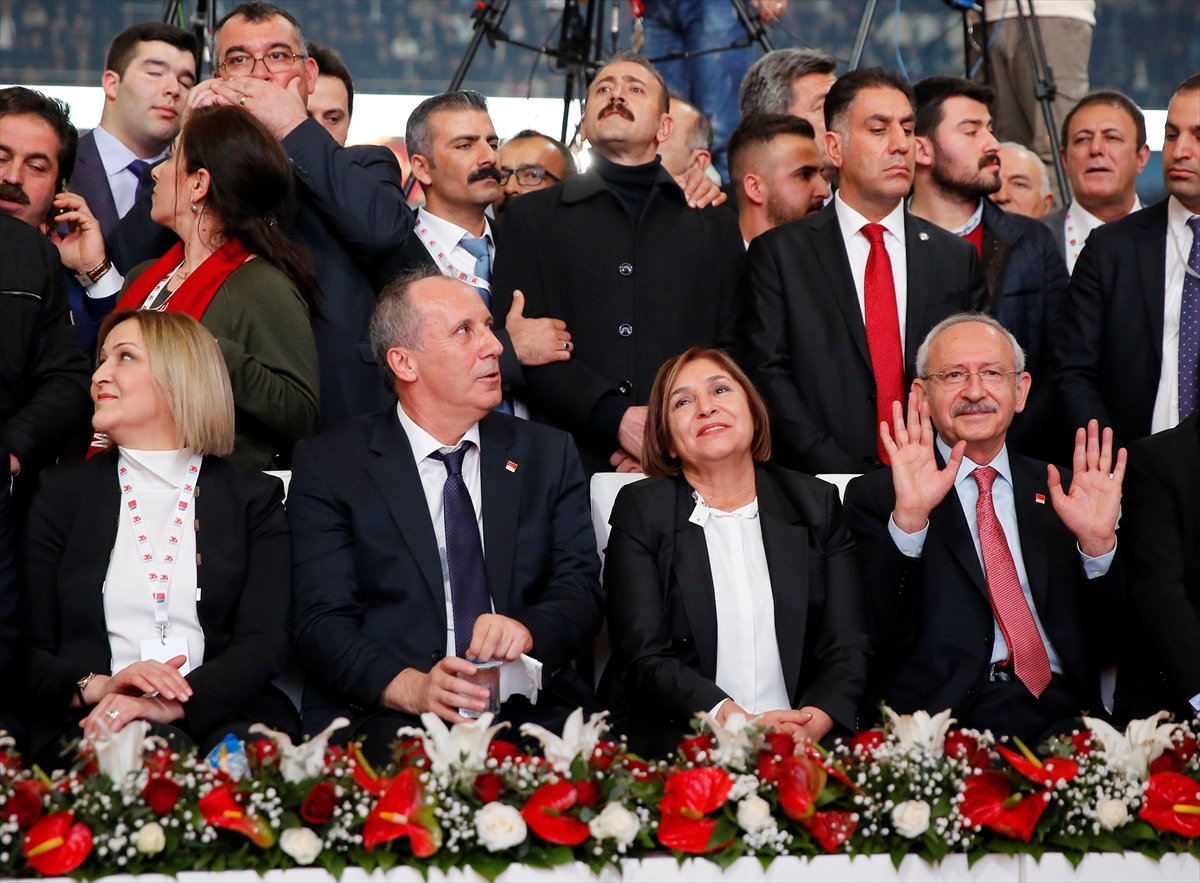 Kılıçdaroğlu yeniden genel başkan