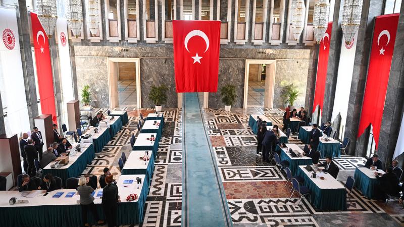 Meclis mazbatalı vekillerini bekliyor