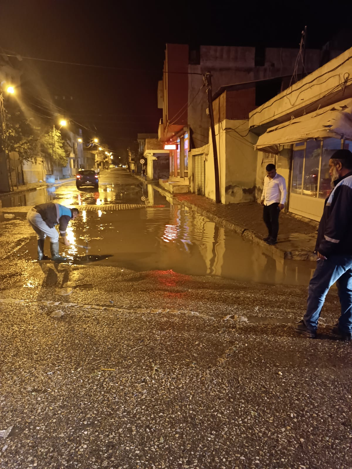 Şanlıurfa'da sağanak su baskınlarına neden oldu