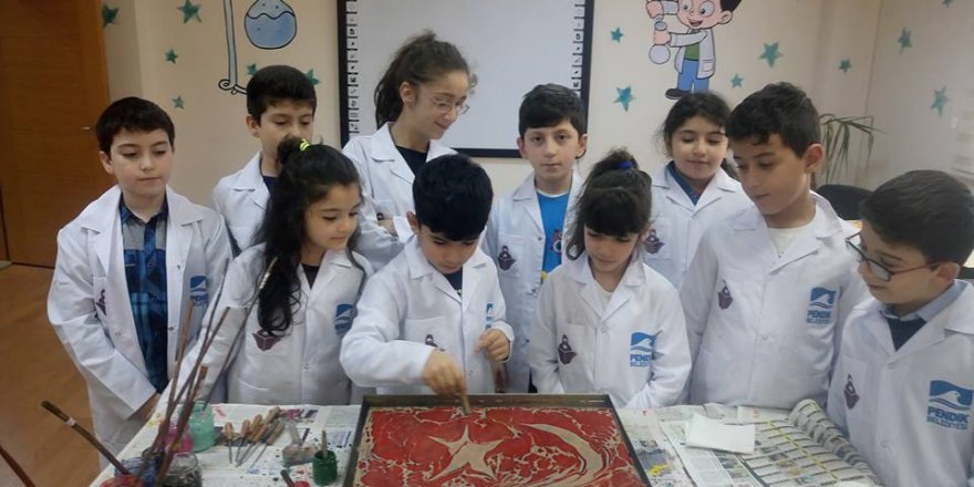 Mehmetçik’e ‘ebru’lu mesaj