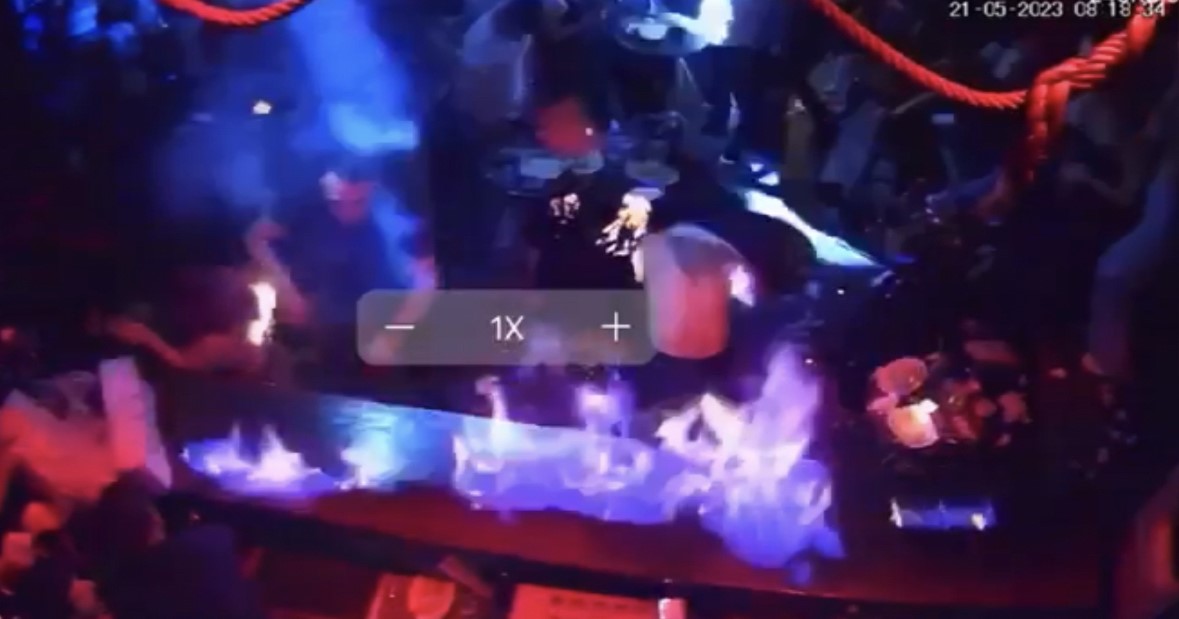 Gece kulübünde dehşet, alev alev yandılar