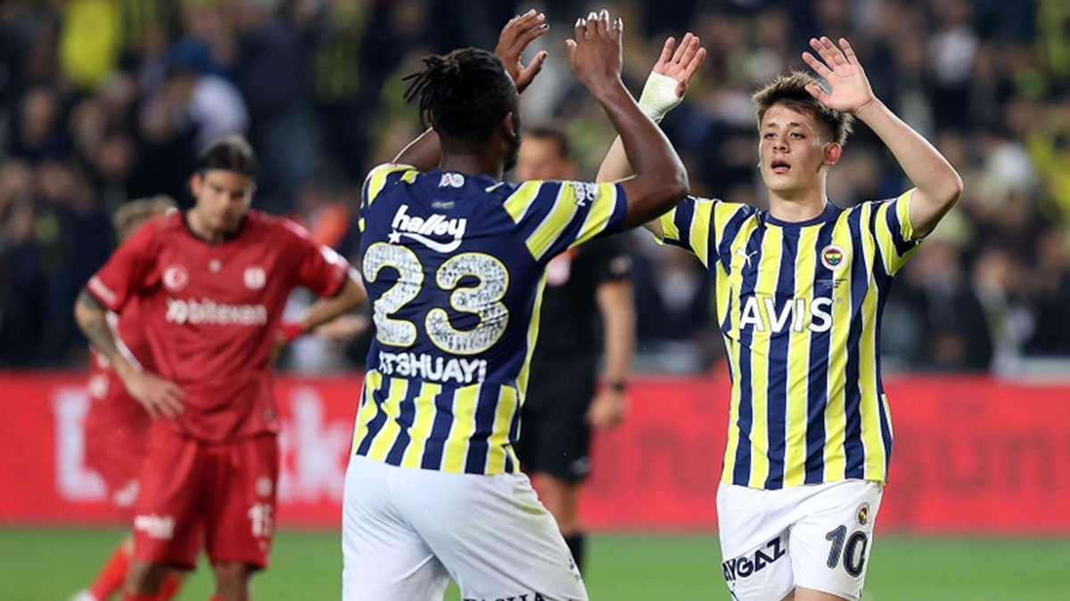 Türkiye Kupası'nda ilk finalist Fenerbahçe