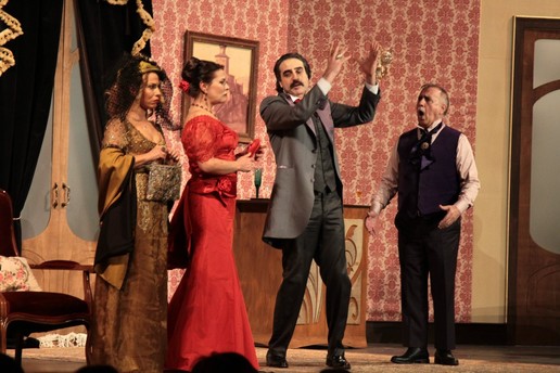 Şener performansıyla sahnede göz doldurdu