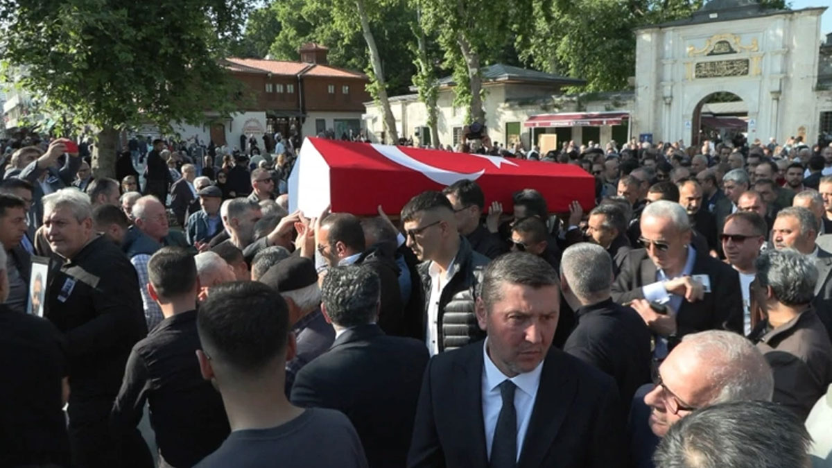 Eski Emniyet Müdürü Adil Serdar Saçan, son yolculuğuna uğurlandı